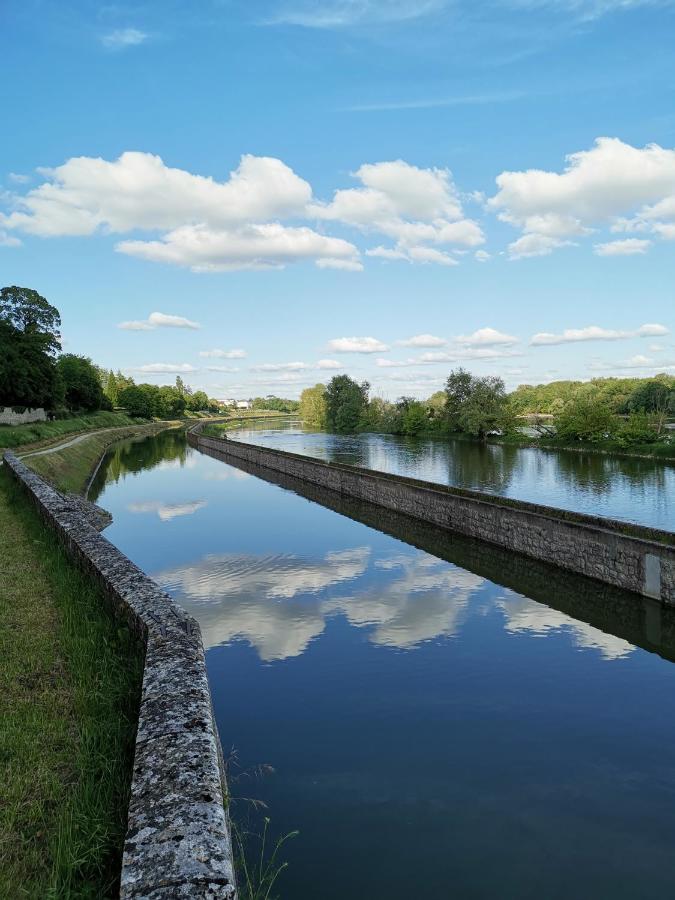Studette De Jeanne Apartamento Orléans Exterior foto